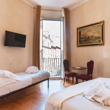 Golden Rooms Piazza Di Spagna-3
